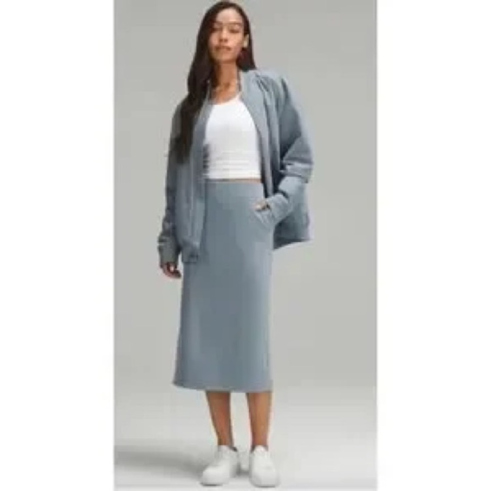 Lululemon Softstreme HR Midi Skirt